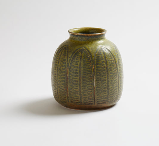 Gerd Bøgelund vase, green solfatara glaze